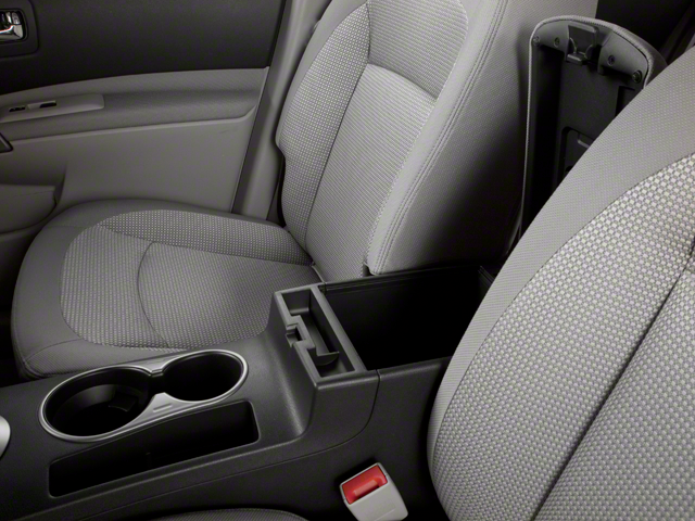2013 Nissan ROGUE AWD 4DR S