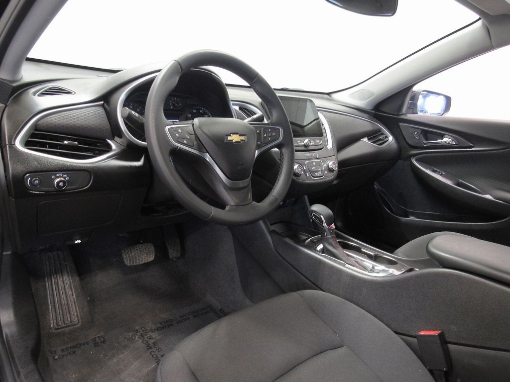 2022 Chevrolet Malibu RS