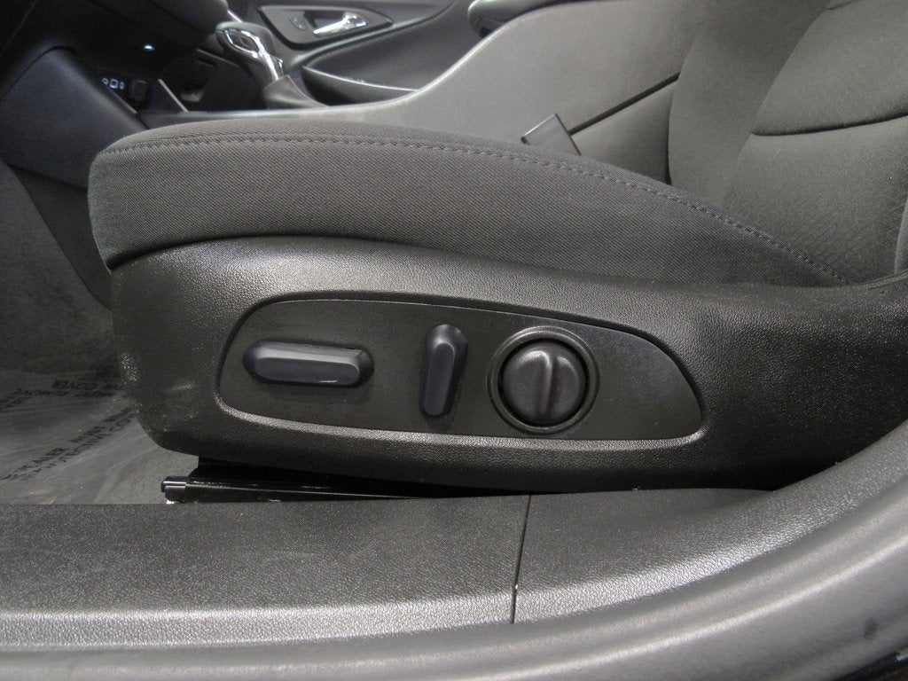 2022 Chevrolet Malibu RS