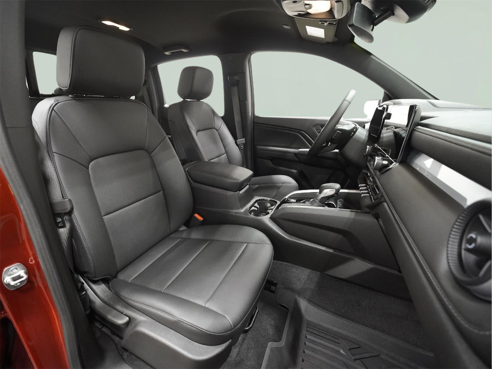 2025 Chevrolet Colorado 4WD LT