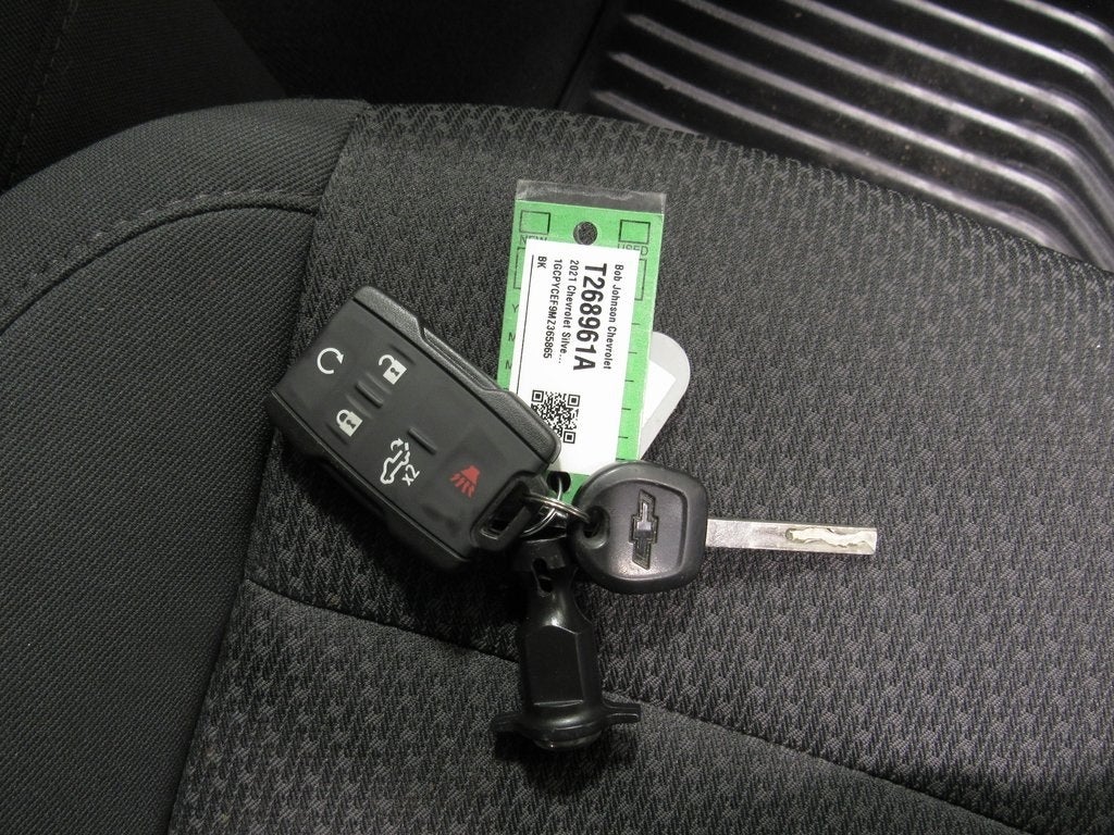 2021 Chevrolet Silverado 1500 Custom Trail Boss CARBRAVO CERTIFIED