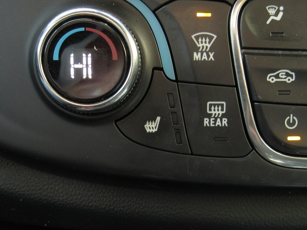 2023 Chevrolet Traverse RS CARBRAVO CERTIFIED