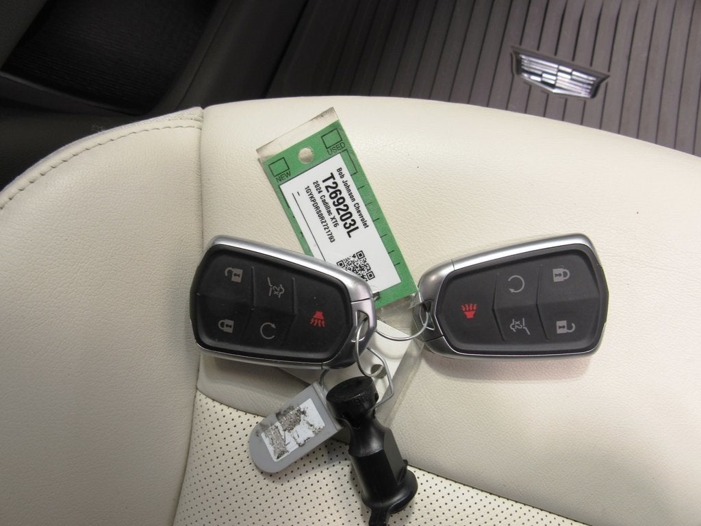 2024 Cadillac XT6 Premium Luxury CARBRAVO CERTIFIED