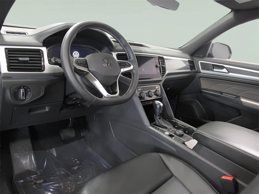 2021 Volkswagen Atlas Cross Sport 2.0T SEL CARBRAVO CERTIFIED