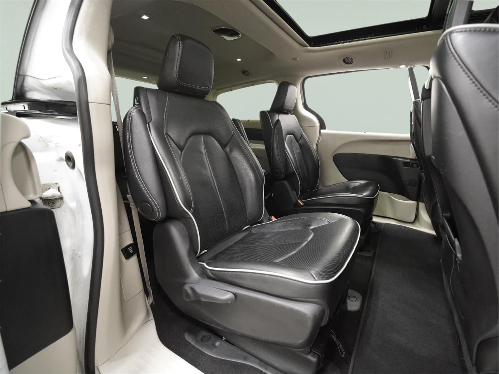 2022 Chrysler Pacifica Hybrid Limited