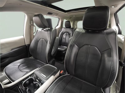 2022 Chrysler Pacifica Hybrid Limited