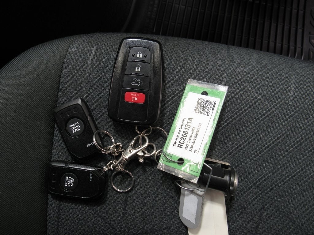 2022 Toyota RAV4 XLE CARBRAVO CERTIFIED