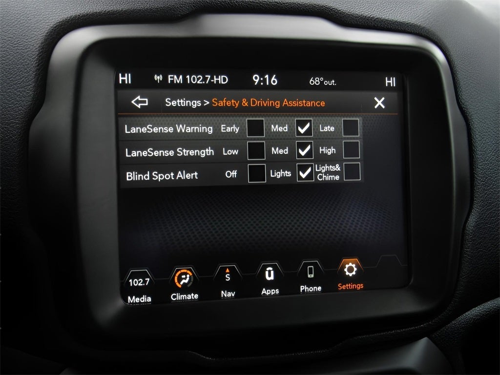 2023 Jeep Renegade Latitude