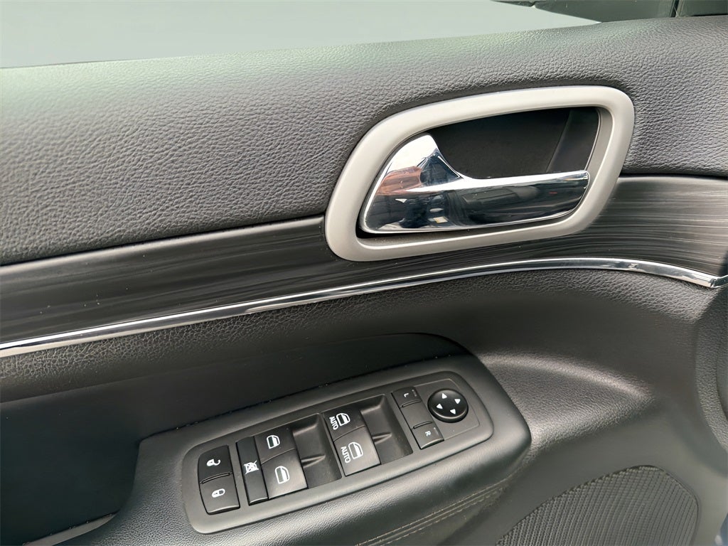 2020 Jeep Grand Cherokee Limited CARBRAVO