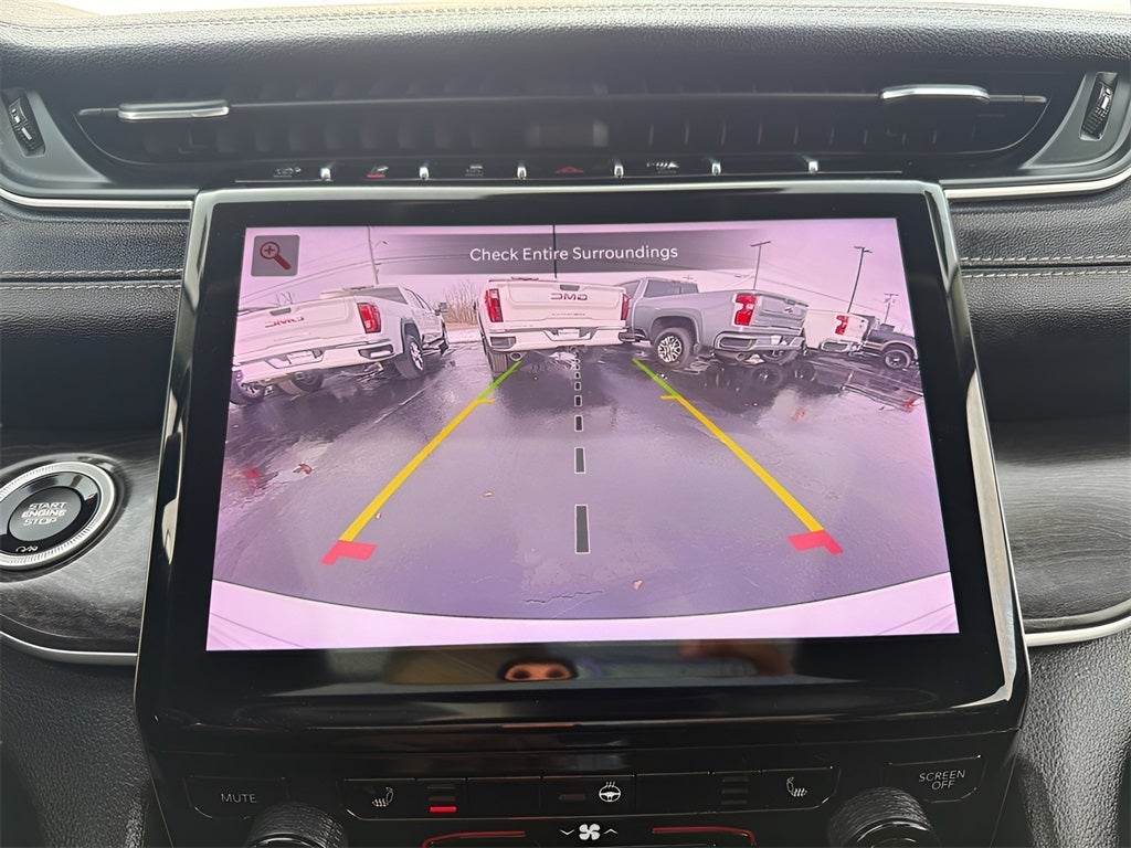 2022 Jeep Grand Cherokee Limited CARBRAVO!