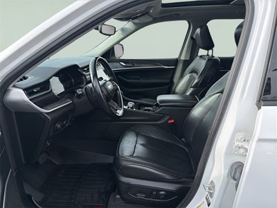 2022 Jeep Grand Cherokee Limited CARBRAVO!