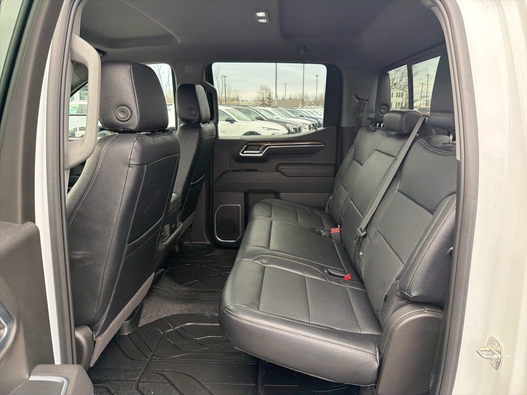 2023 Chevrolet Silverado 1500 RST CARBRAVO!