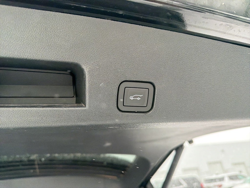 2025 GMC Acadia Elevation CARBRAVO CERTIFIED!