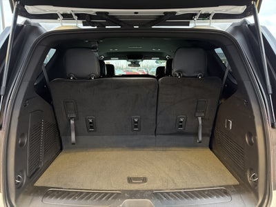 2023 GMC Yukon SLE CARBRAVO!