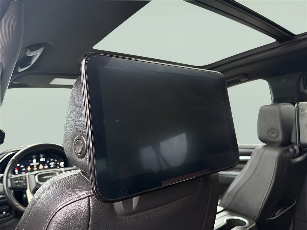 2022 GMC Yukon XL Denali CARBRAVO!