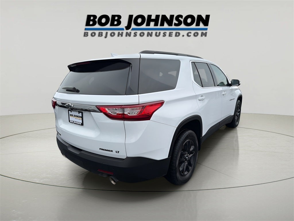 2019 Chevrolet Traverse LT Cloth w/1LT CARBRAVO!