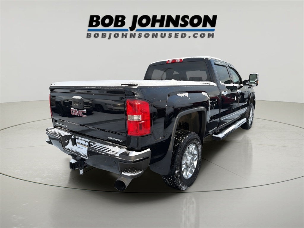 2017 GMC Sierra 2500HD Denali CARBRAVO!