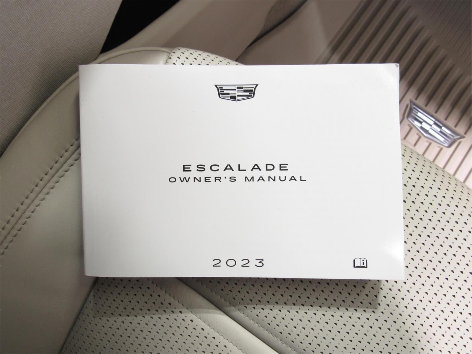 2023 Cadillac Escalade 4WD Sport Platinum