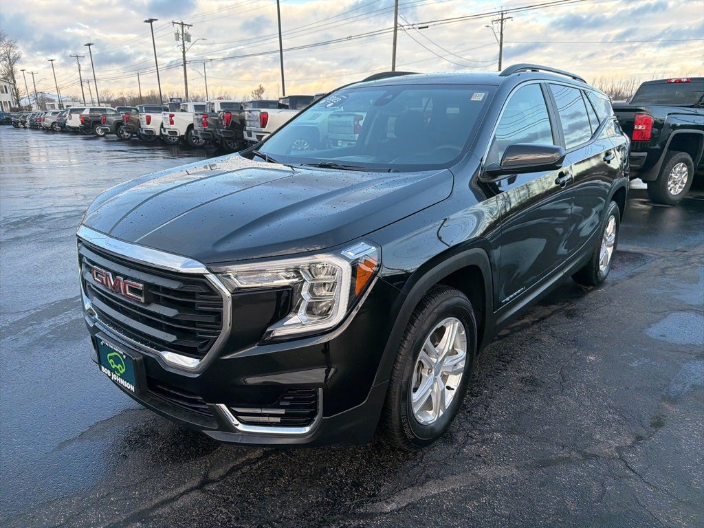 2023 GMC Terrain SLE CARBRAVO!