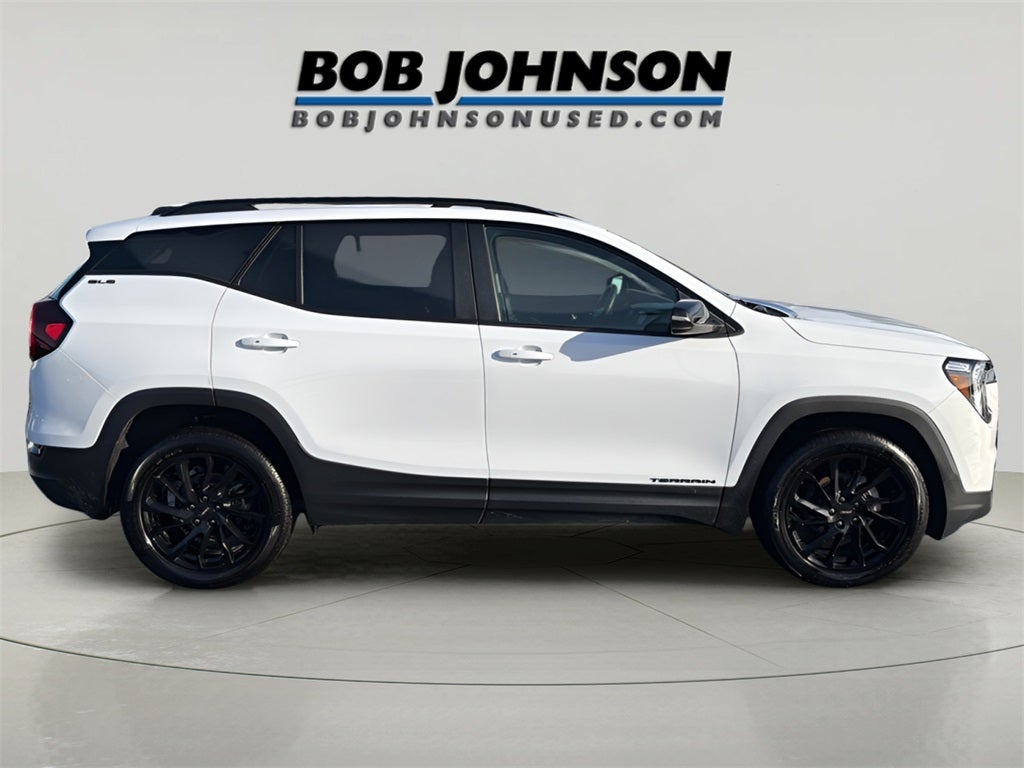 2023 GMC Terrain SLE CARBRAVO!