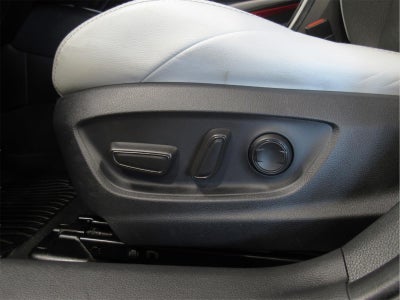 2019 Toyota Corolla Hatchback XSE