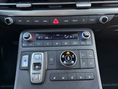 2024 Hyundai Palisade Limited CARBRAVO!