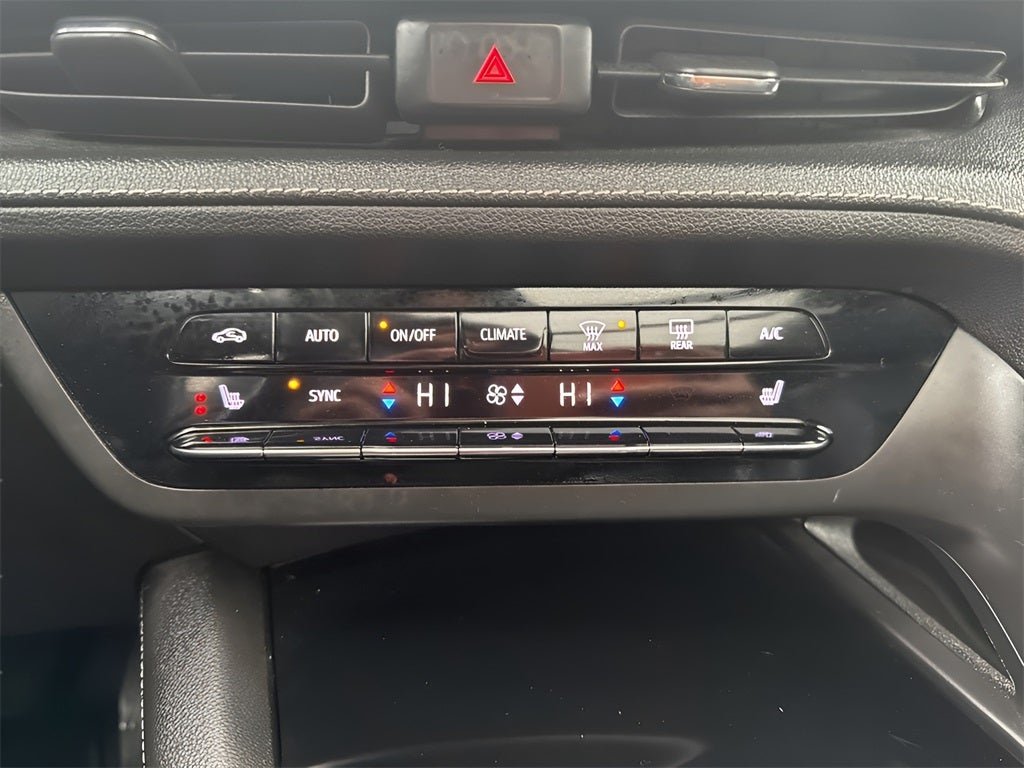 2021 Buick Envision Essence CARBRAVO!