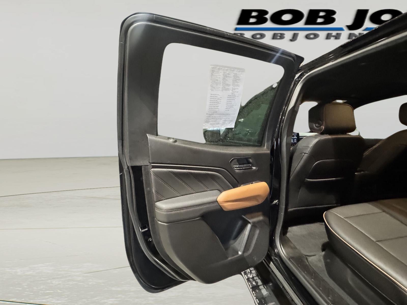 2023 GMC Canyon 4WD AT4