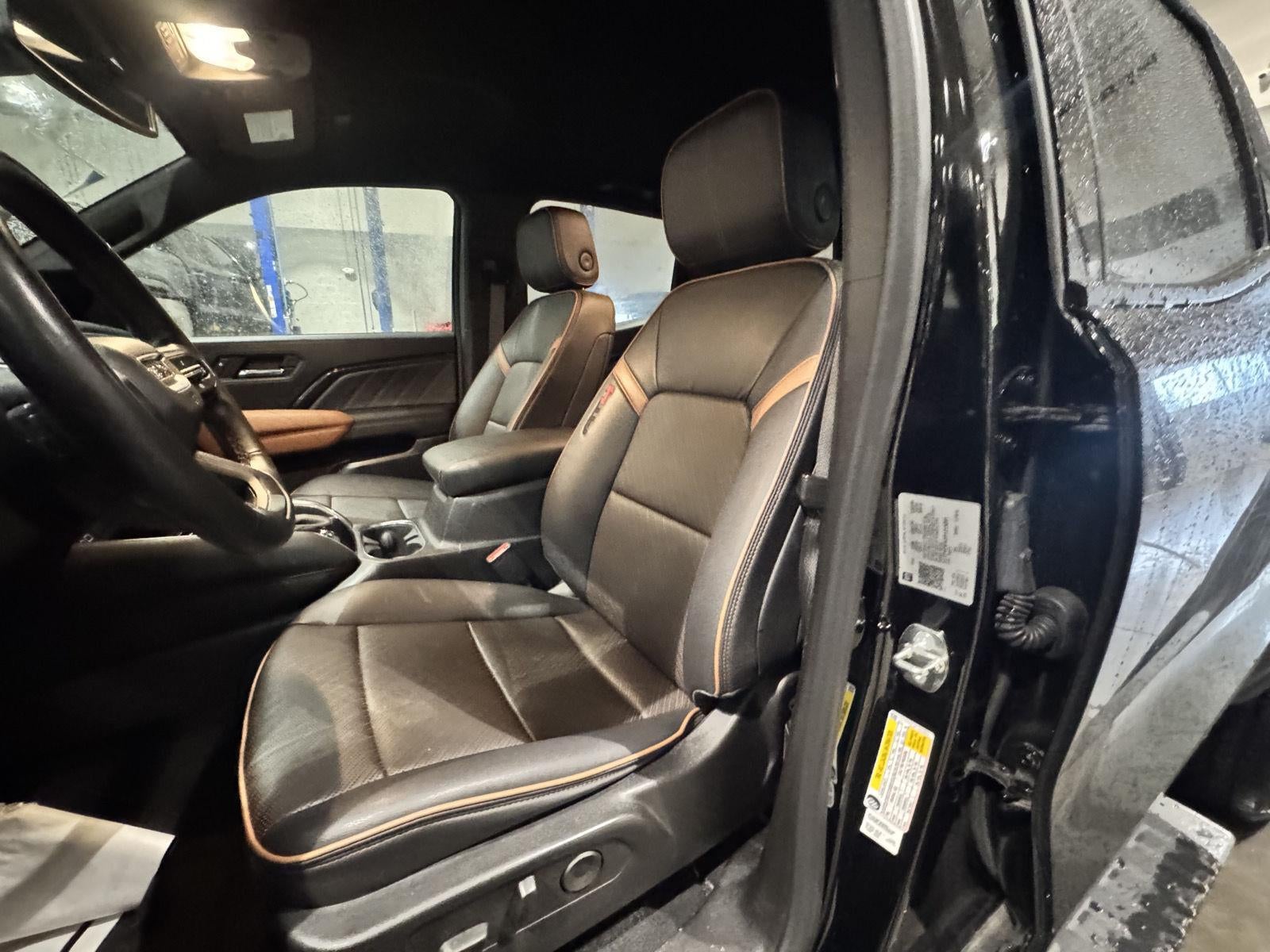 2023 GMC Canyon 4WD AT4