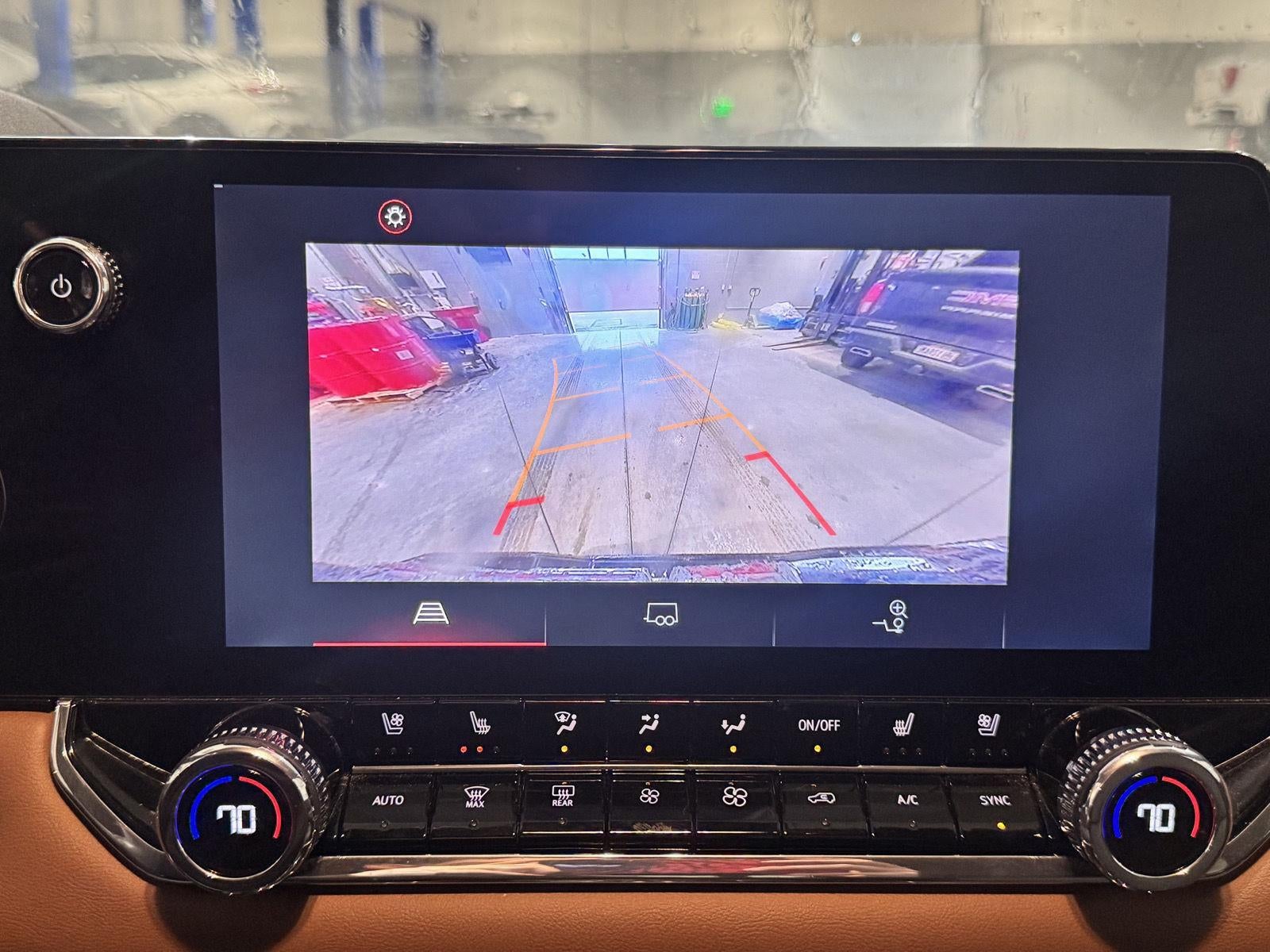 2023 GMC Canyon 4WD AT4