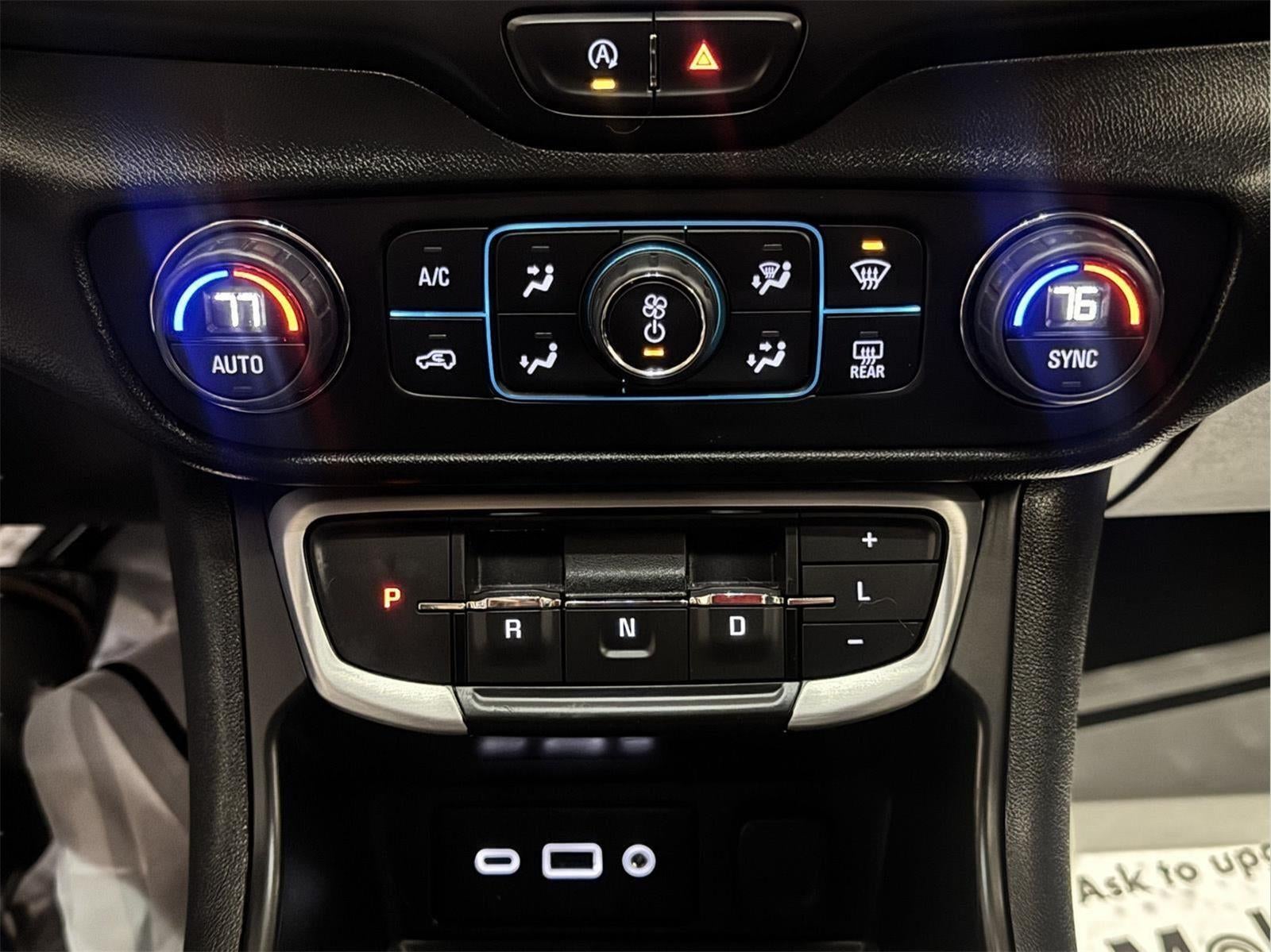 2023 GMC Terrain SLE