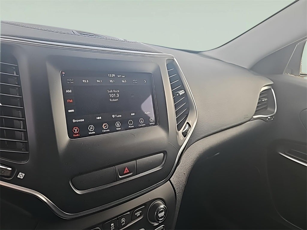 2019 Jeep Cherokee Latitude Plus Fresh Trade! Low Miles, Android Auto& Apple Carpla