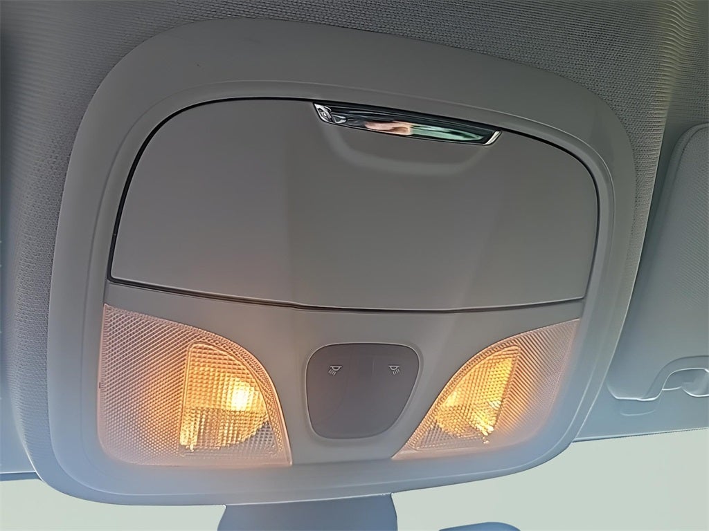 2019 Jeep Cherokee Latitude Plus Fresh Trade! Low Miles, Android Auto& Apple Carpla