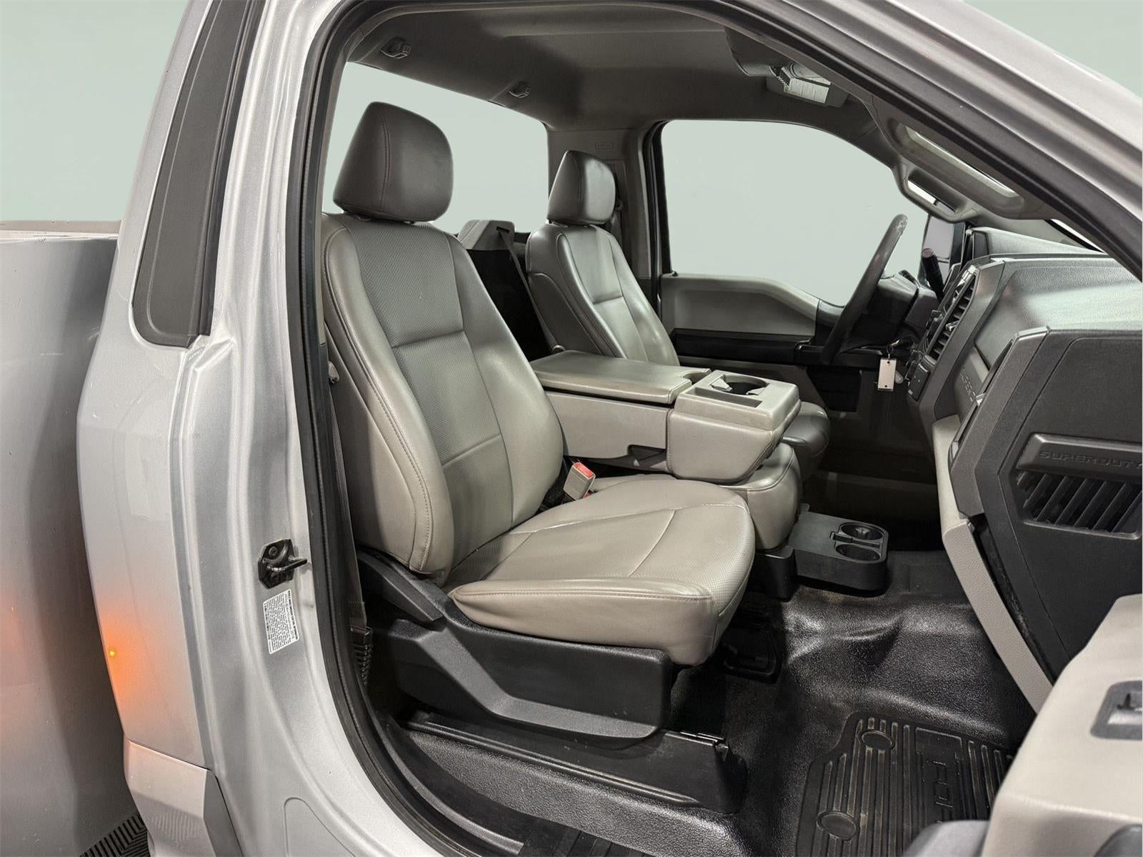 2018 Ford Super Duty F-350 DRW XL