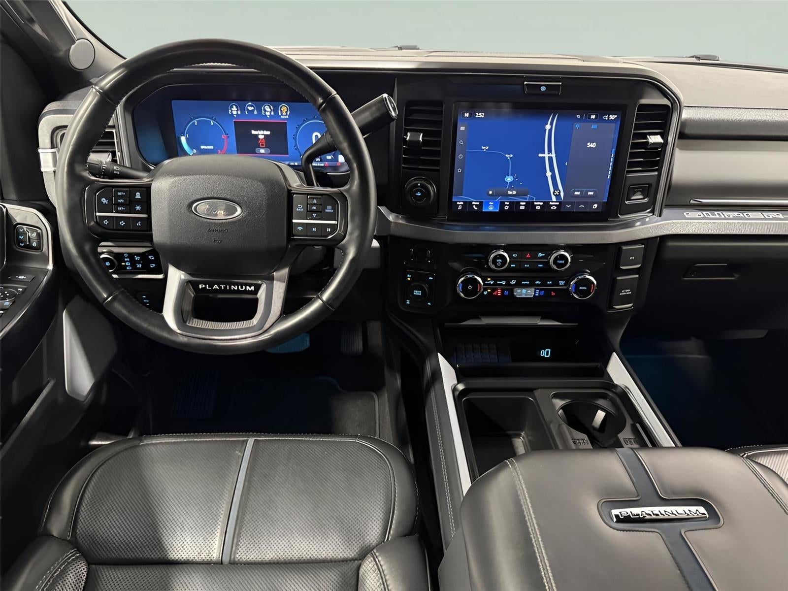 2025 Ford Super Duty F-250 Platinum