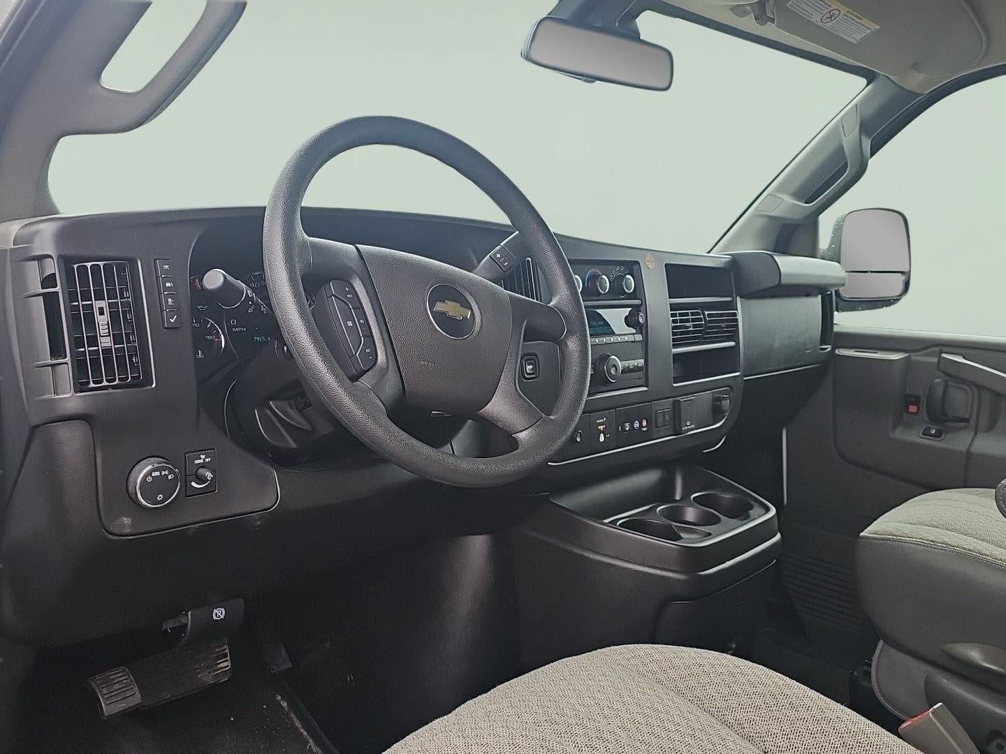 2025 Chevrolet Express Passenger LT