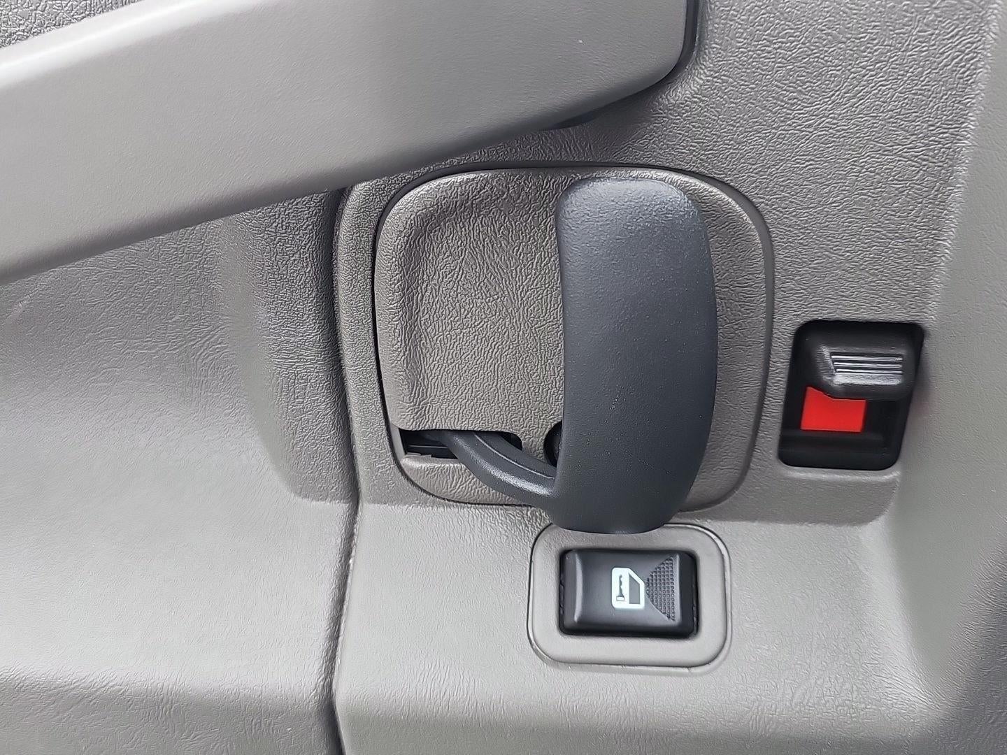 2025 Chevrolet Express Passenger LT