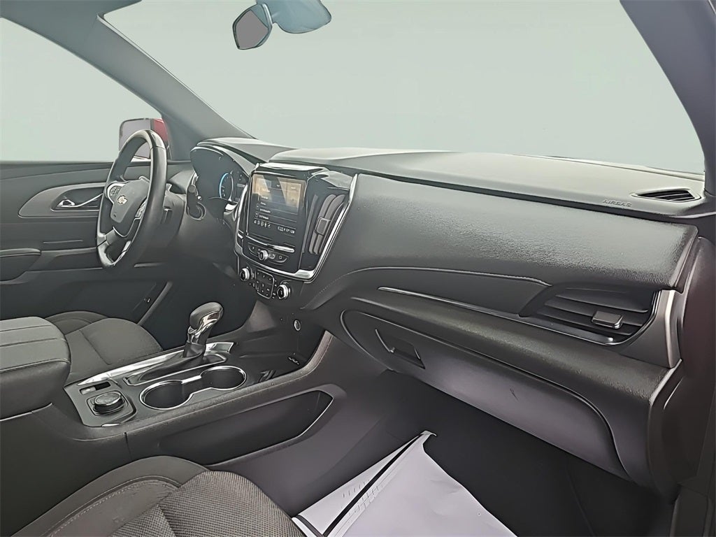 2023 Chevrolet Traverse LT CarBravo Certified!! Remote Start, Heated seats, P