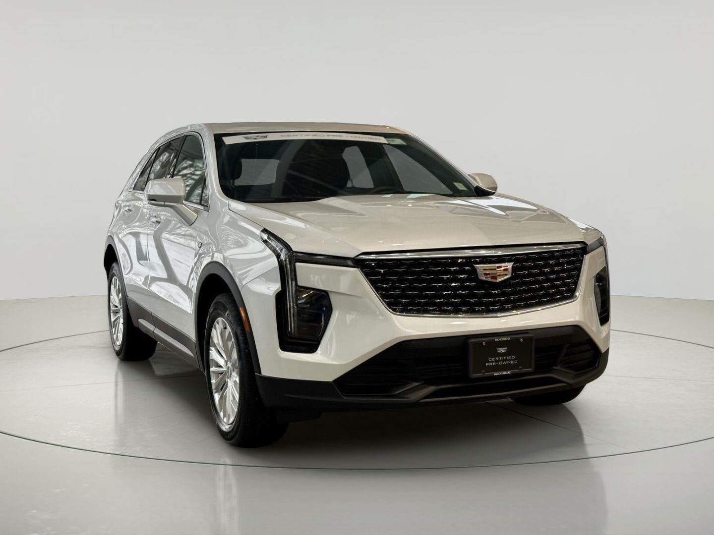2024 Cadillac XT4 FWD Luxury