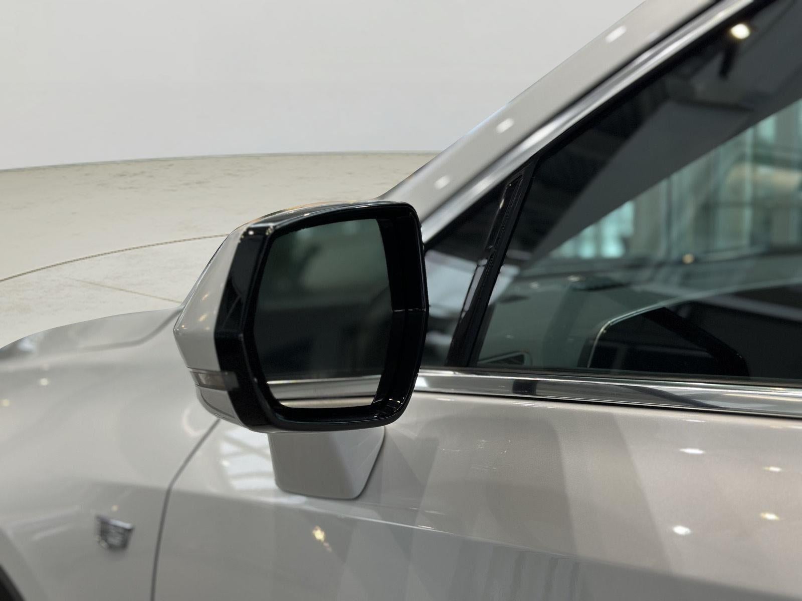 2024 Cadillac XT4 FWD Luxury