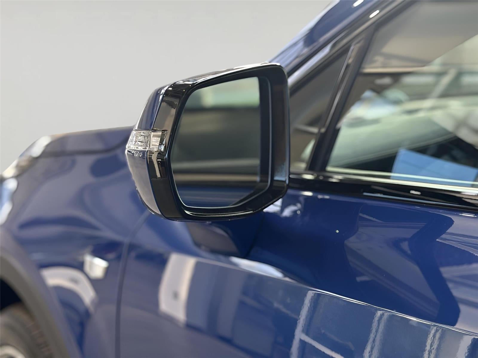 2023 Cadillac XT4 AWD Sport