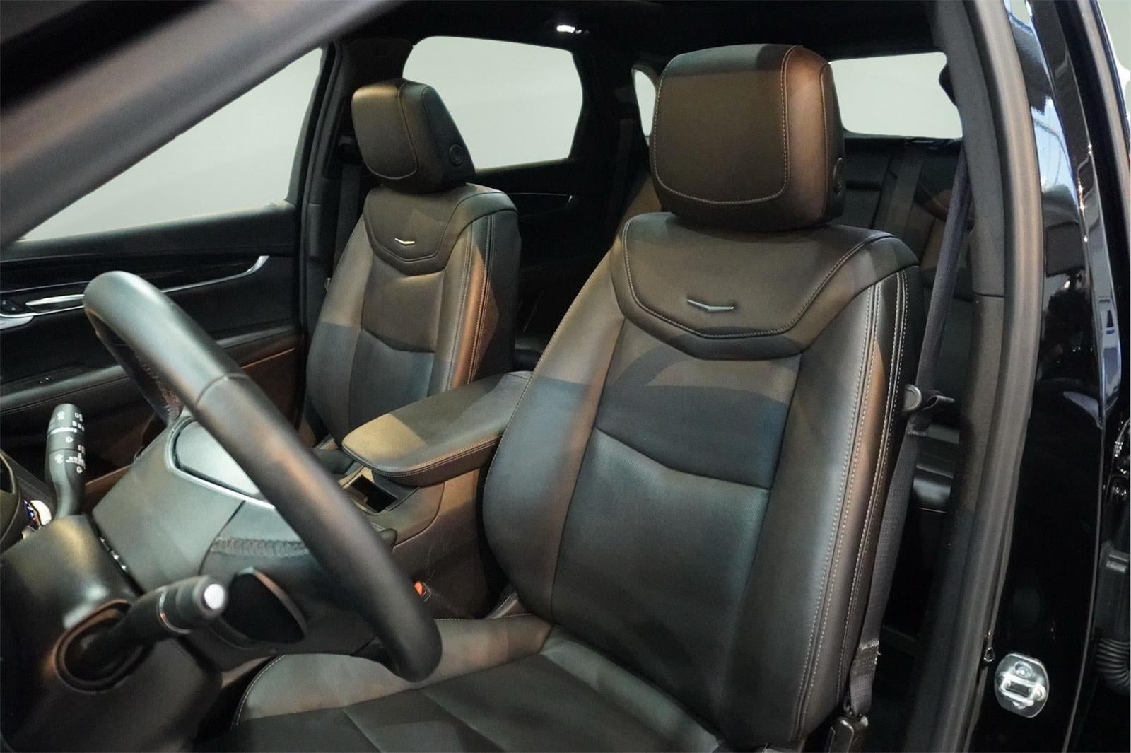 2025 Cadillac XT5 AWD Premium Luxury