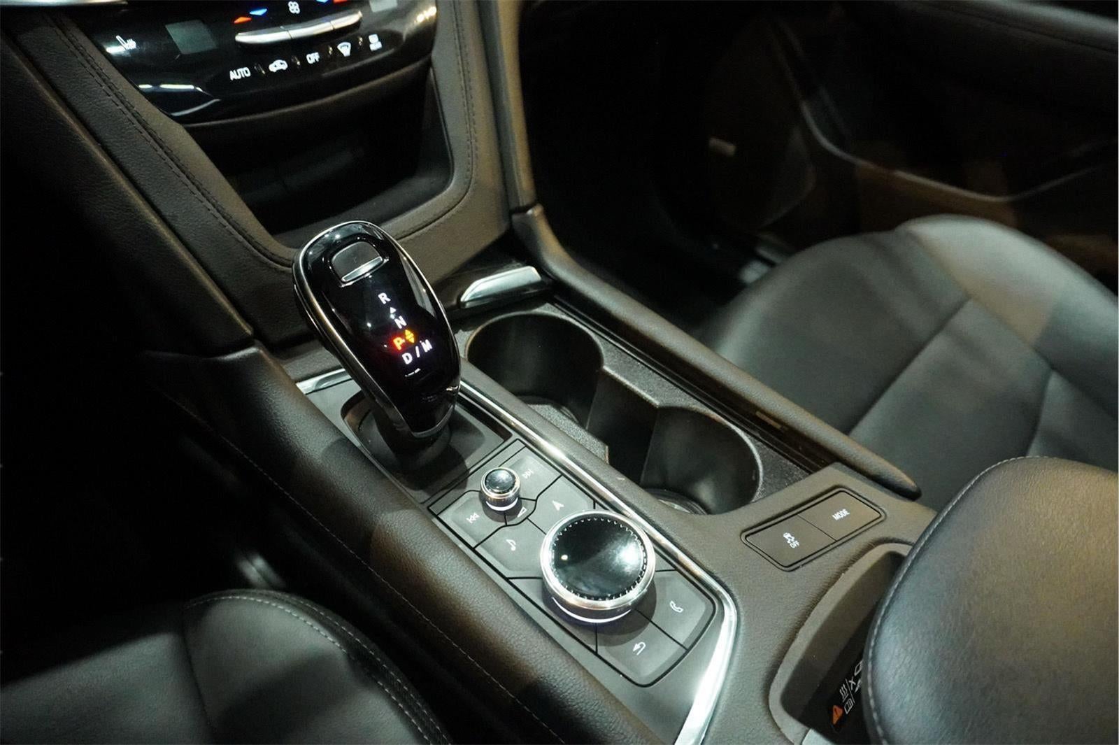 2025 Cadillac XT5 AWD Premium Luxury