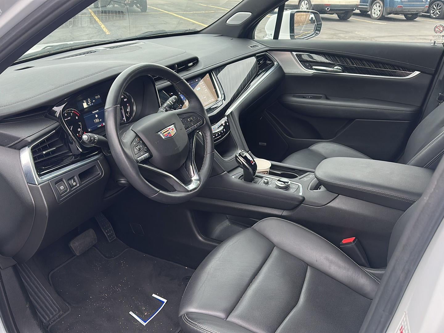 2025 Cadillac XT6 AWD Premium Luxury