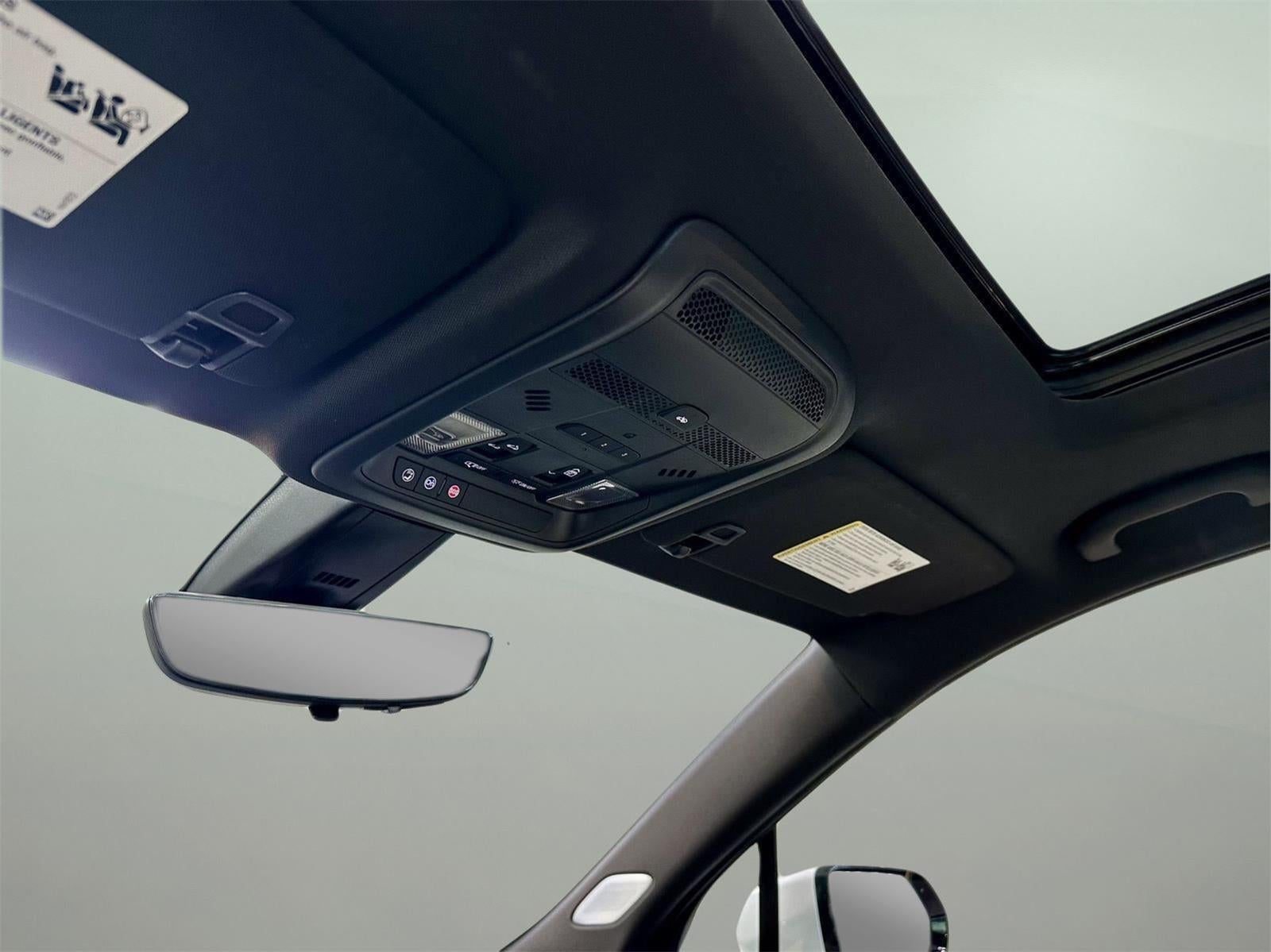 2024 Cadillac XT6 AWD Sport