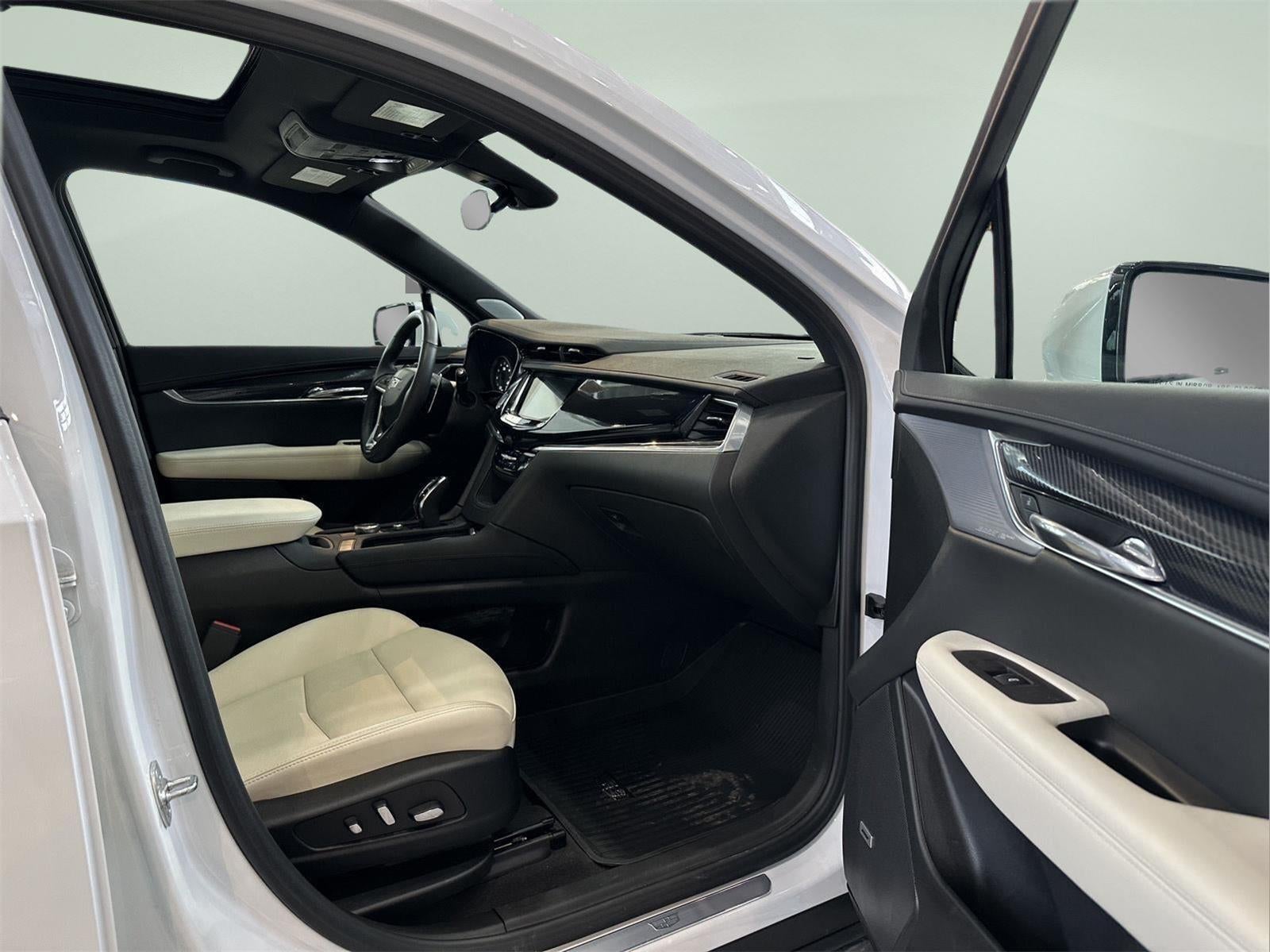 2024 Cadillac XT6 AWD Sport