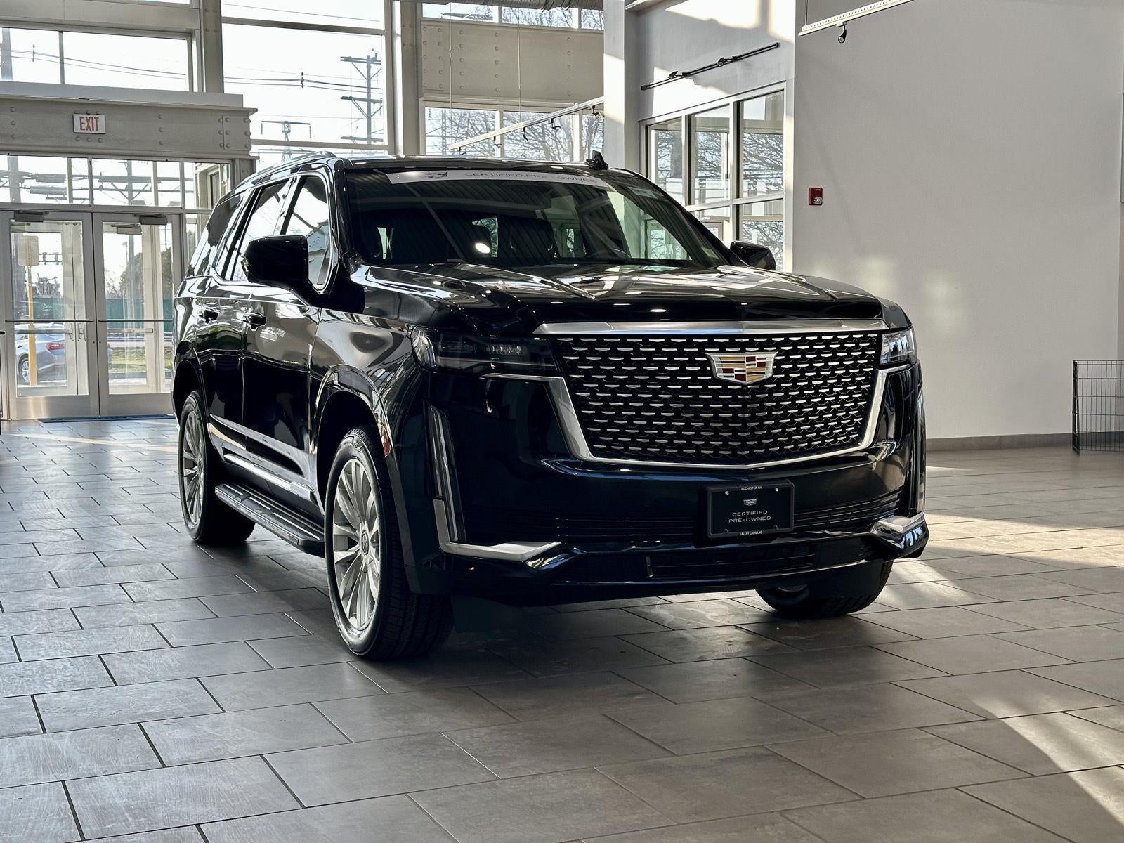 2022 Cadillac Escalade Luxury