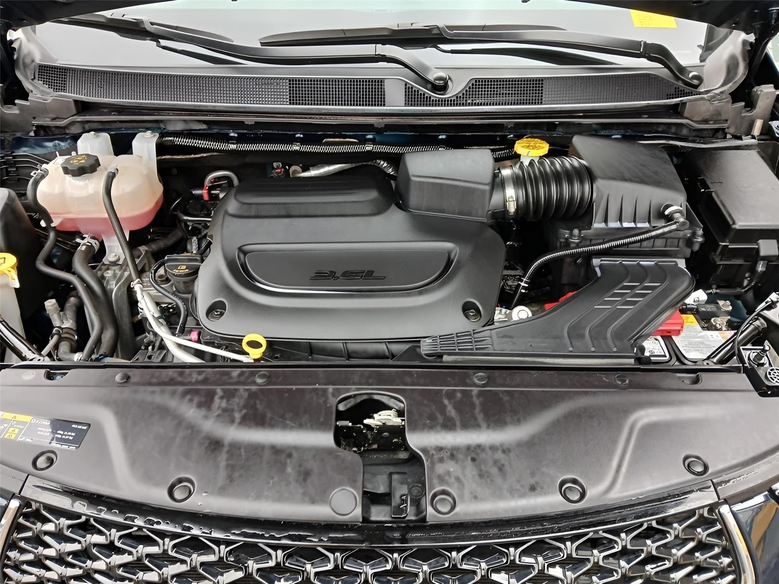 2024 Chrysler Pacifica Touring L **SMART BUY $575/Monthly**