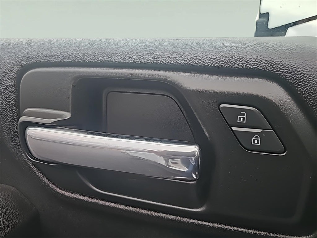 2024 Chevrolet Silverado 2500HD Custom Fresh Trade! Snow Plow Prep/Camper Package, Remote