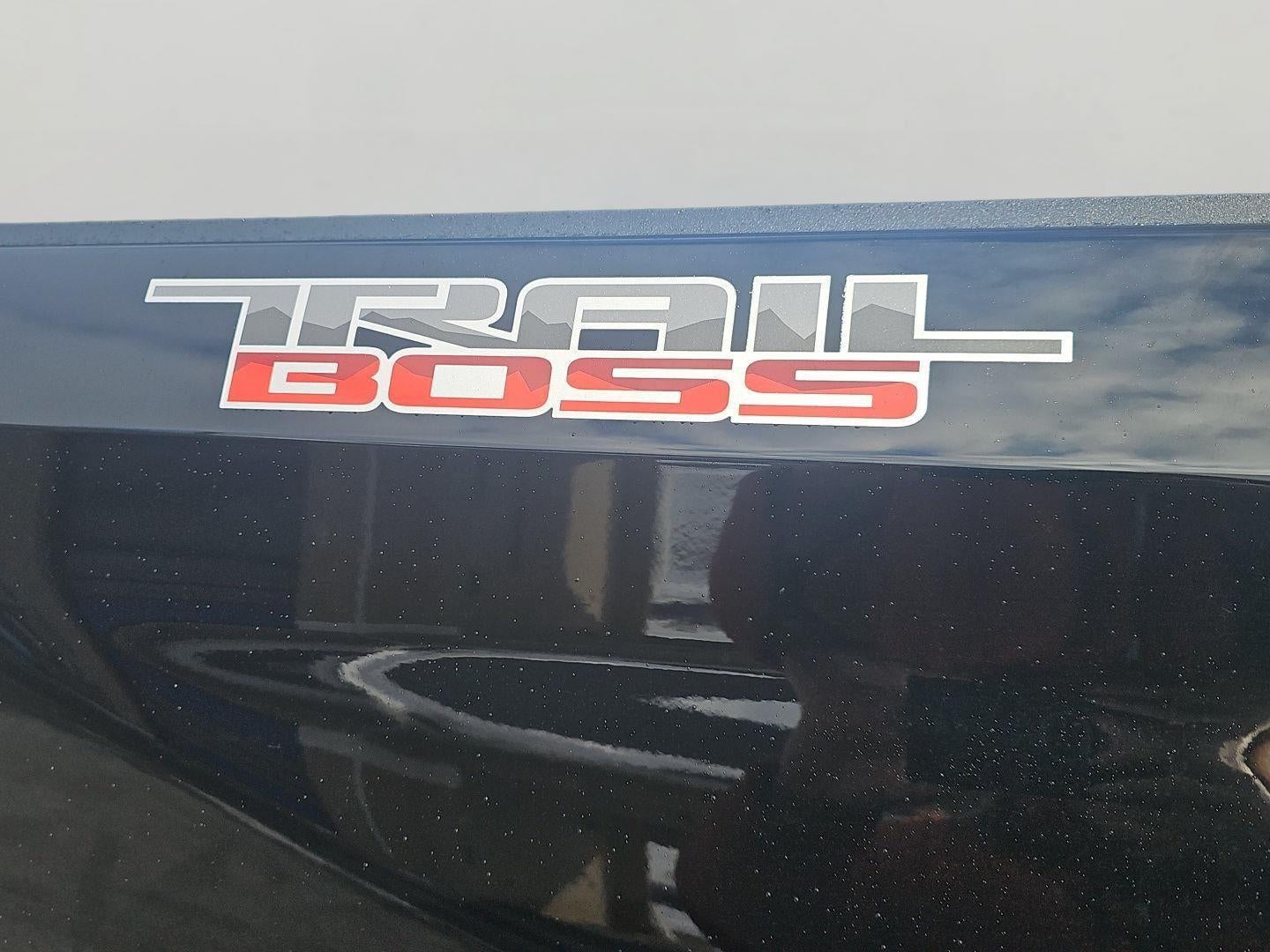 2023 Chevrolet Silverado 1500 Custom Trail Boss